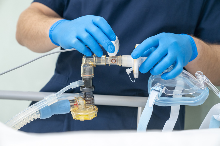 Dräger 90° Angled Connector (Elbow), Reusable